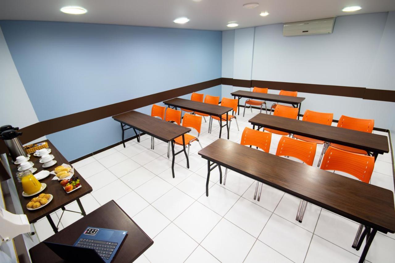 Hotel Dan Inn Sao Carlos By Nacional Inn מראה חיצוני תמונה