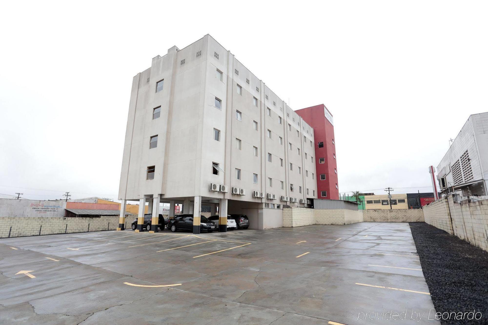 Hotel Dan Inn Sao Carlos By Nacional Inn מראה חיצוני תמונה